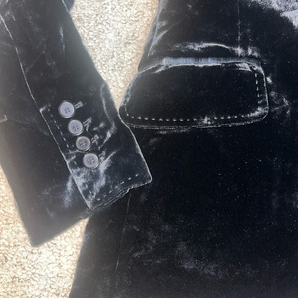 Victoria’s Secret BODY by VICTORIA Velvet Silk One-Button Blazer Jacket Black 6 - Picture 5 of 10